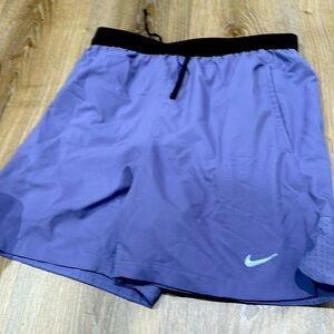 Mike dry fit shorts boys xl